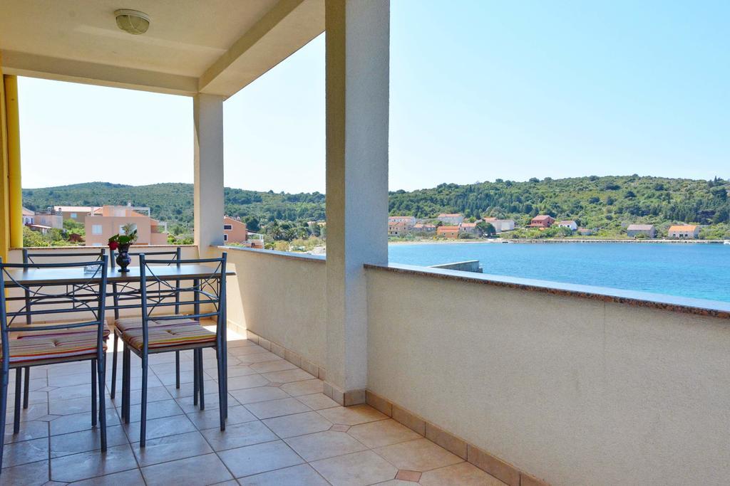Apartments Buturi Солине Экстерьер фото