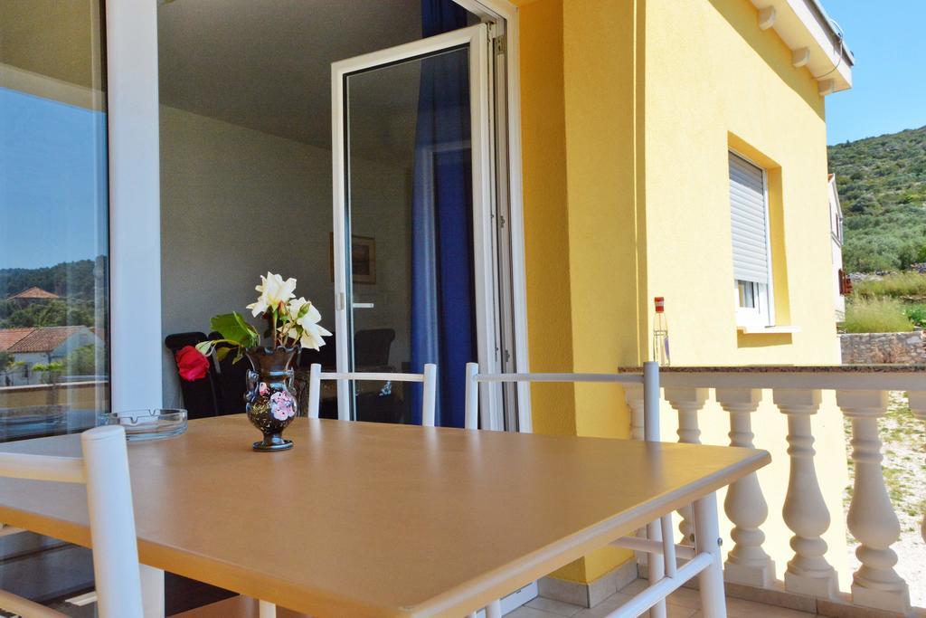 Apartments Buturi Солине Экстерьер фото